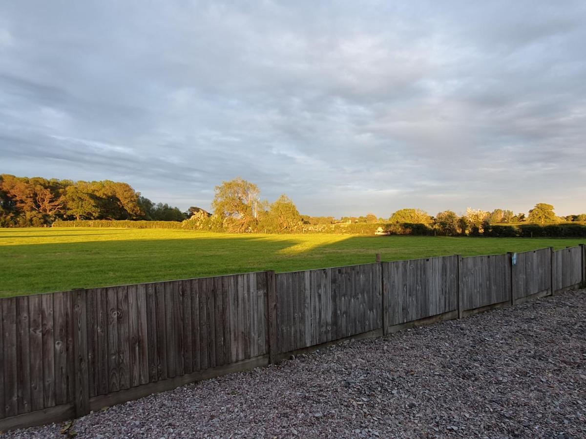 Foxes Field B&B Aston Nantwich Wrenbury Exteriör bild