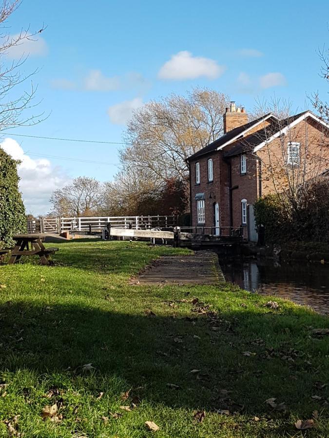 Foxes Field B&B Aston Nantwich Wrenbury Exteriör bild